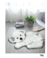 Tapis Forme Panda / Koala Imitation Fourrure Longue – Blanc et Noir 6