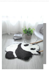 Tapis Forme Panda / Koala Imitation Fourrure Longue – Blanc et Noir 8