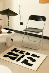 Tapis Tufté Géométrique Pictogrammes – Noir, Blanc & Marron – Chevet 4