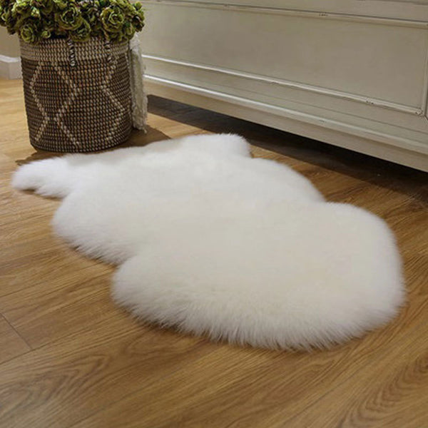 Tapis Peau de Mouton Blanc Naturel – Salon & Chambre