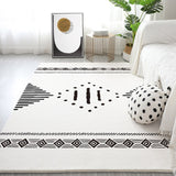 Tapis Berbère Blanc Crème Motifs Géométriques Noirs – Salon & Chambre 2