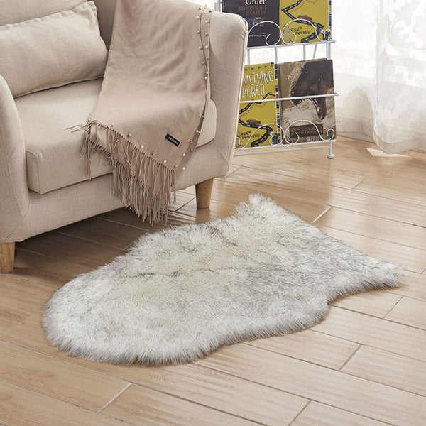 Tapis Fausse Fourrure Poil Long Irrégulier Multicolore Salon